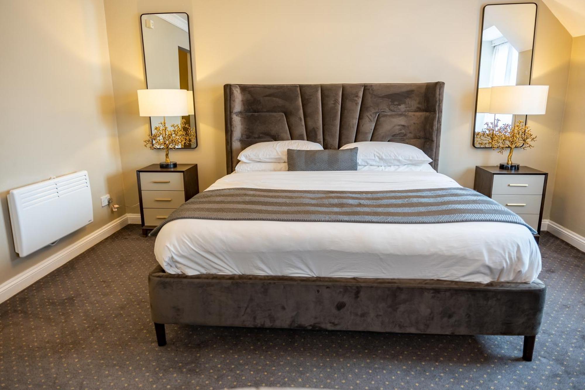 The Pear Tree Inn & Country Hotel Hindlip Bagian luar foto