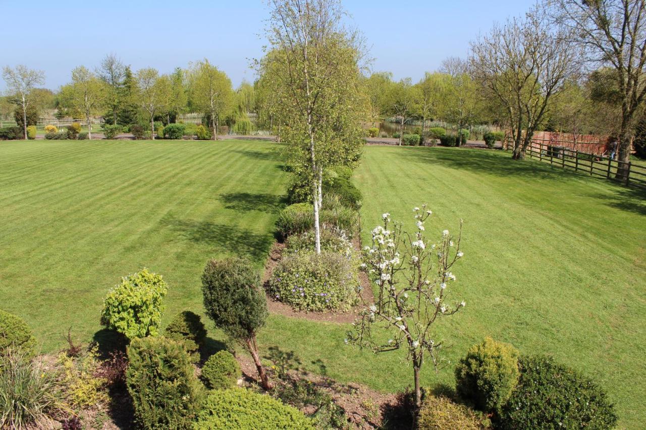 The Pear Tree Inn & Country Hotel Hindlip Bagian luar foto